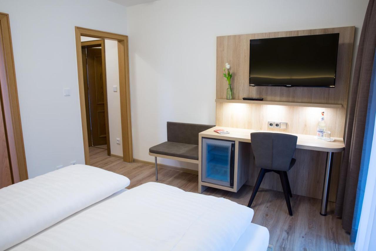 Gaestehaus Hotel Wilms Kolonia Zewnętrze zdjęcie